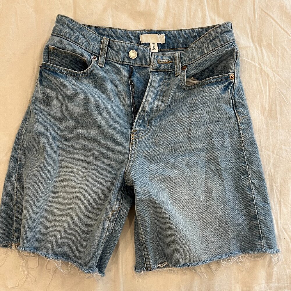 Size 2 H&M High Bermuda Denim Shorts